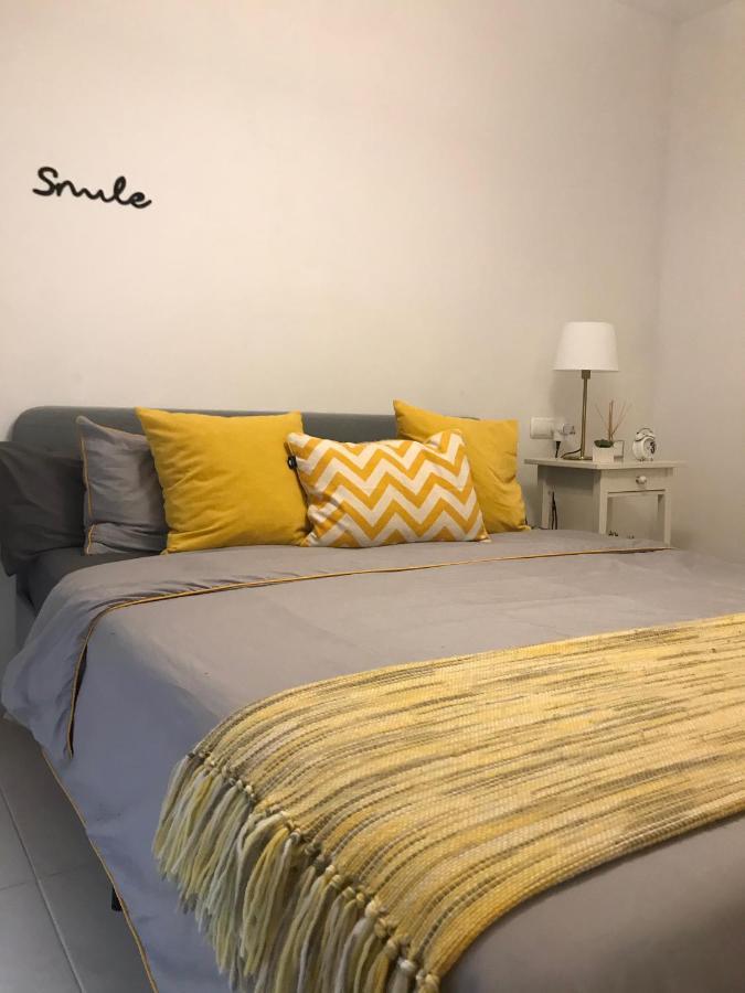 Designer'S Flat - 3 Bdrm - Wifi - Best Location Alicante Bagian luar foto